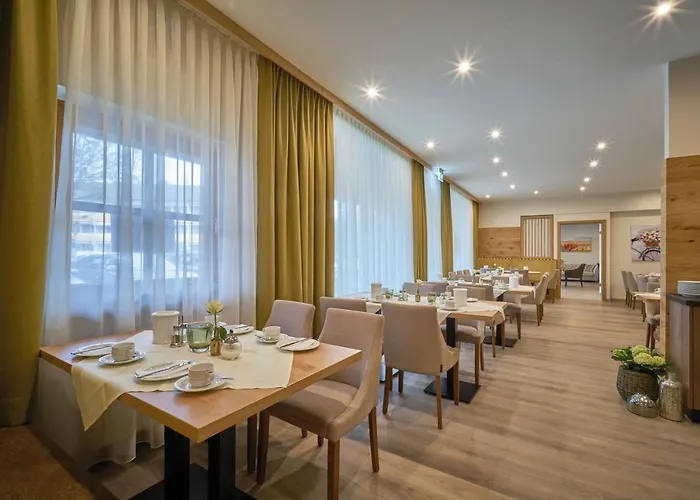 Gaestehaus Huber - Garni 住宿加早餐酒店 巴特法兴格