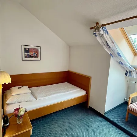 Bed & Breakfast Gaestehaus Huber - Garni