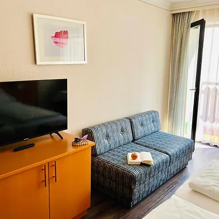Gaestehaus Huber - Garni Bed & Breakfast