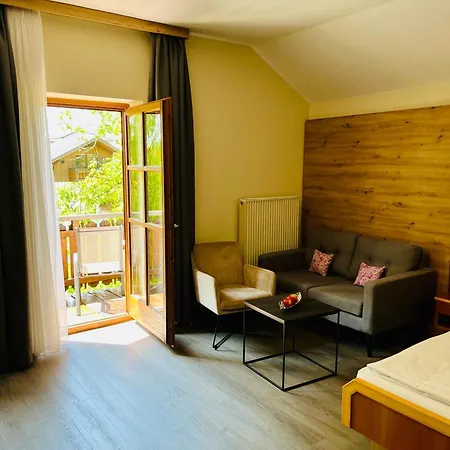 Gaestehaus Huber - Garni 3*