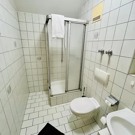Bed & Breakfast Gaestehaus Huber - Garni