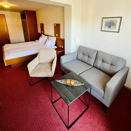 Bed & Breakfast Gaestehaus Huber - Garni