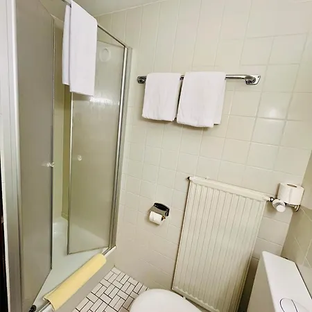 Gaestehaus Huber - Garni Bed & Breakfast