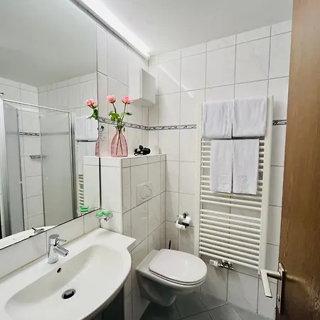 Gaestehaus Huber - Garni Bed & Breakfast Bad Füssing